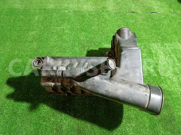 Корпус воздушного фильтра Volkswagen Tiguan 