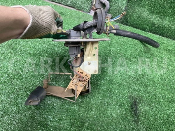 Топливный насос Toyota Sprinter 1998 7720312170 AE110 5A-FE Toyota Sprinter 