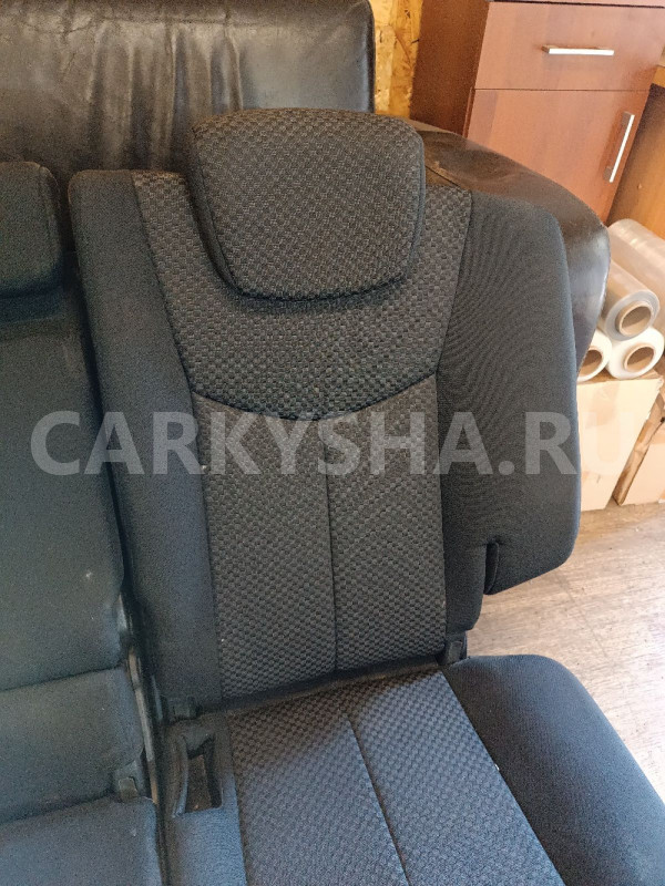 Сиденье заднее Ssang Yong Kyron оригинальный номер 7510109242CCH