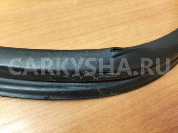 Уплотнитель двери передний правый Mazda Mazda 6 GG Mazda 2 оригинальный номер GJ6A58760E