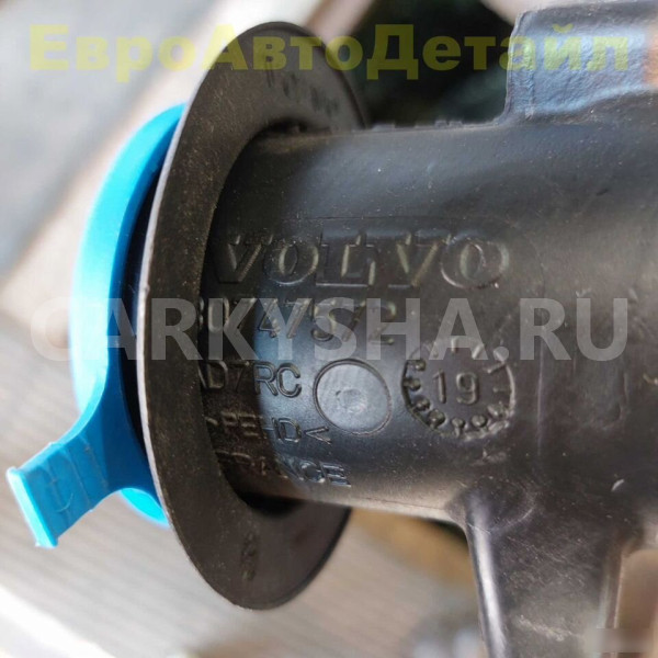 Горловина бачка омывателя Volvo S60 V60 V60CC 2019 Volvo S60 оригинальный номер 32342840