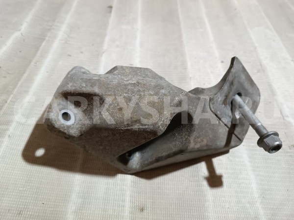 Кронштейн опоры двигателя Land Rover Range Rover 