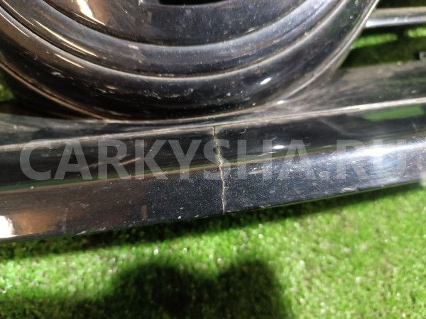 Решетка радиатора Volkswagen Tiguan 