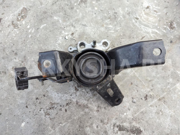 Подушка двигателя Lexus CT 
