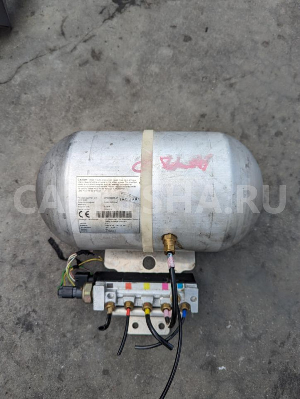 Ресивер пневмоподвески Jaguar XJ оригинальный номер 2W93-5B696-AF