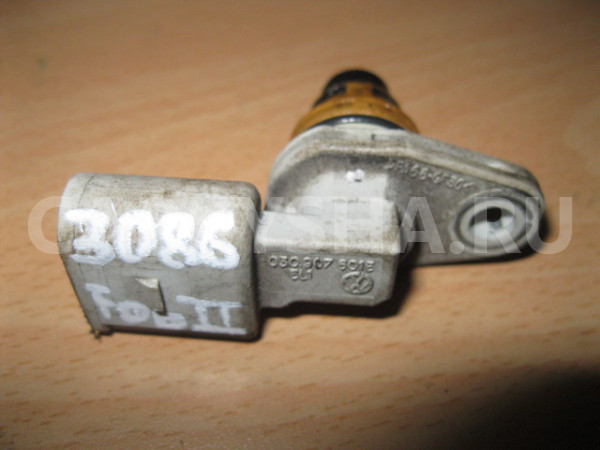 Датчик положения распредвала Skoda Fabia 2007-2015 Skoda Fabia оригинальный номер 030907601E