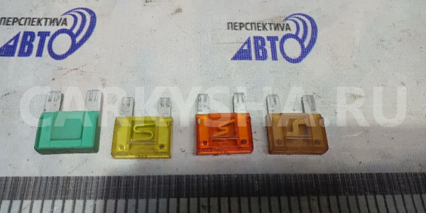 Предохранитель Fiat Albea (2002 - 2012) 1 шт Fiat Albea оригинальный номер 11055490