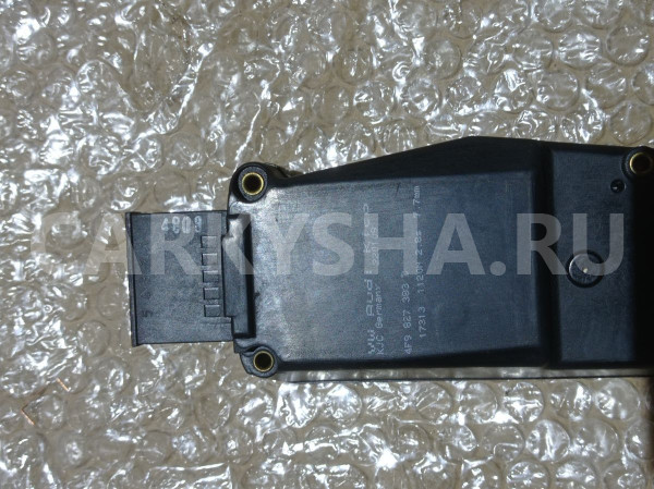 Ответная часть замка багажника Audi Q5 I (2008—2012) Audi 200 оригинальный номер 4F9827383B