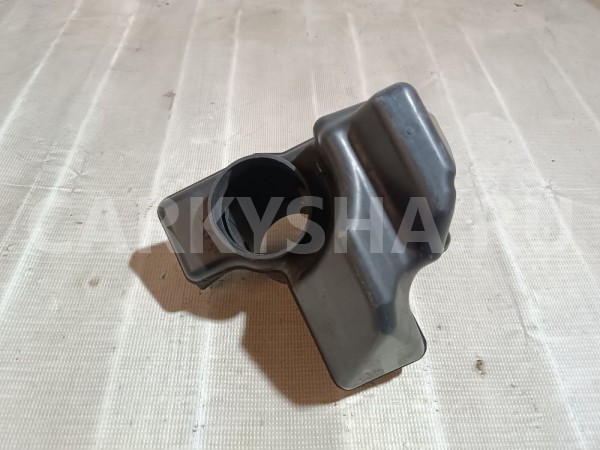 Резонатор воздушного фильтра Lexus RX 