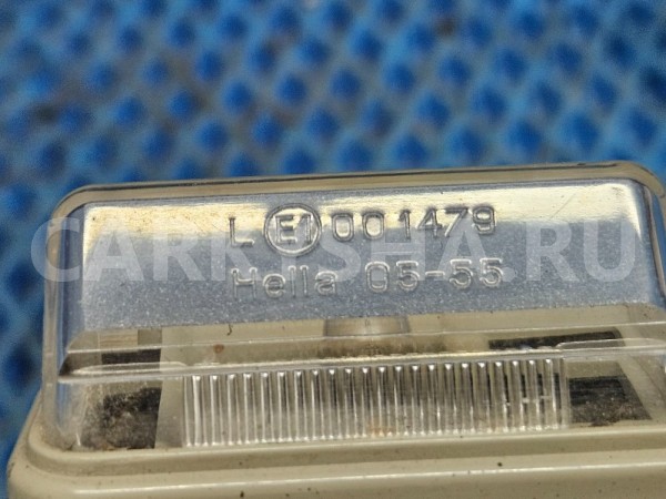 Фонарь плафон подсветки номера Toyota Avensis T250 Toyota Avensis оригинальный номер 8127005042