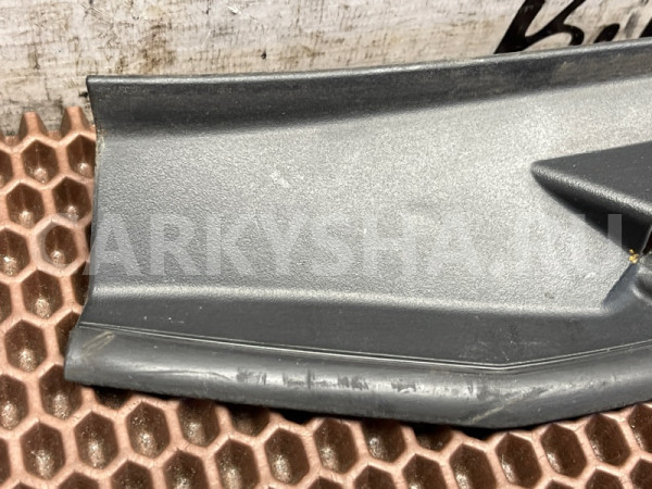 Накладка водостока BMW 5er оригинальный номер 51 49 7 233 880, 51 49 7 233 880, 51497233880, 7233880