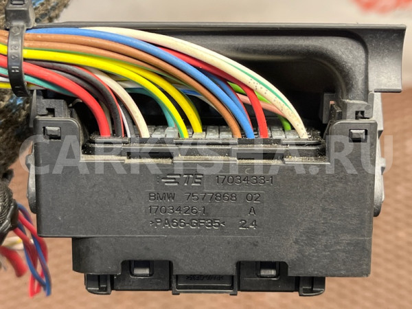 Разъем DME BMW X1 оригинальный номер 12 52 7 577 868, 12 52 7 577 868, 12527577868, 7577868, 7599695, 7 599 695