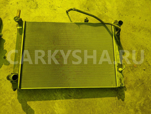 Радиатор охлаждения Nissan Fuga оригинальный номер 214601MA0A