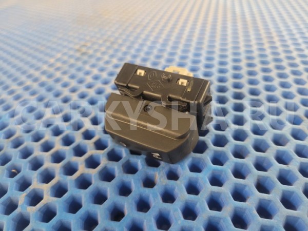 Кнопка парктроника Renault Logan 2018 284487506R L8A9 K4M Renault Logan 