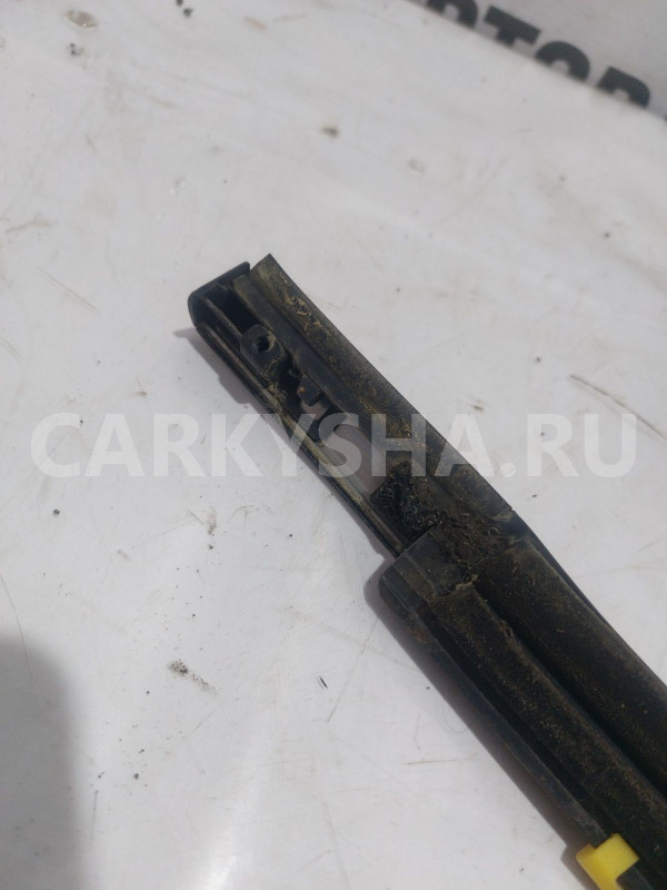Молдинг стекла двери задней правой Hyundai I30 FD Hyundai i30 оригинальный номер 832202L000