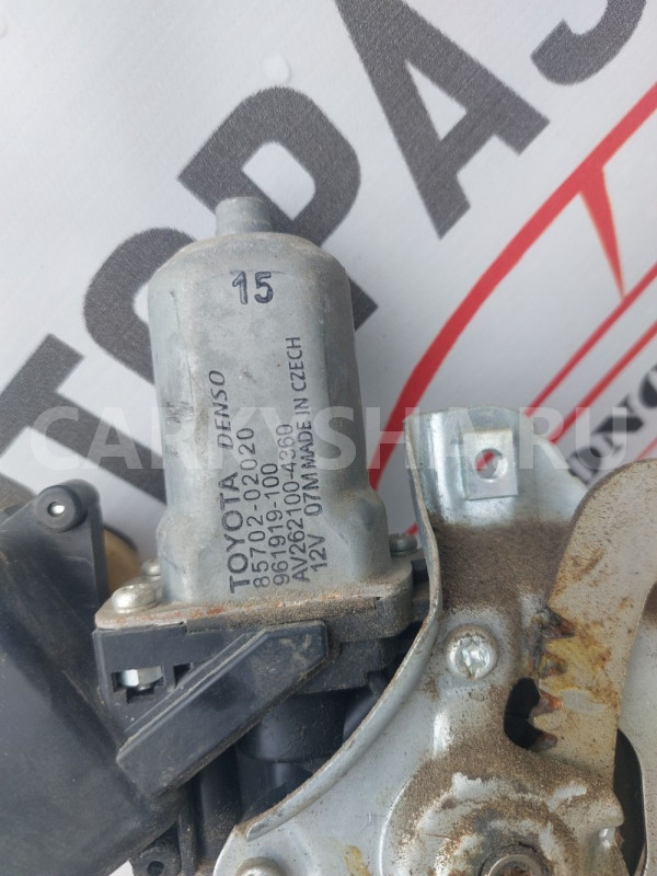 Стеклоподъемник передний левый Toyota Avensis T270 Toyota Avensis оригинальный номер 6982005070