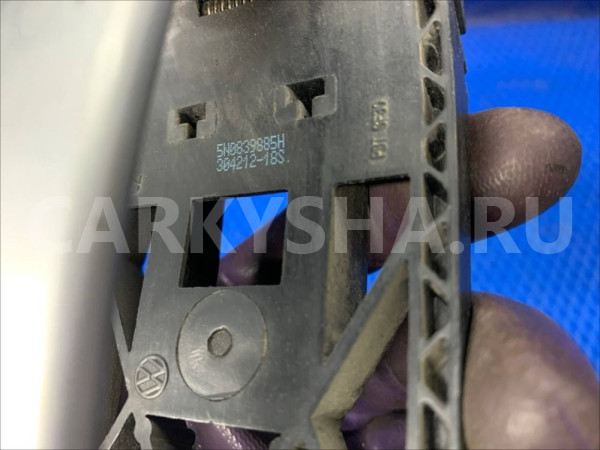 Ручка двери передней наружная правая  Polo V Volkswagen Polo оригинальный номер 5N0839167BGRU