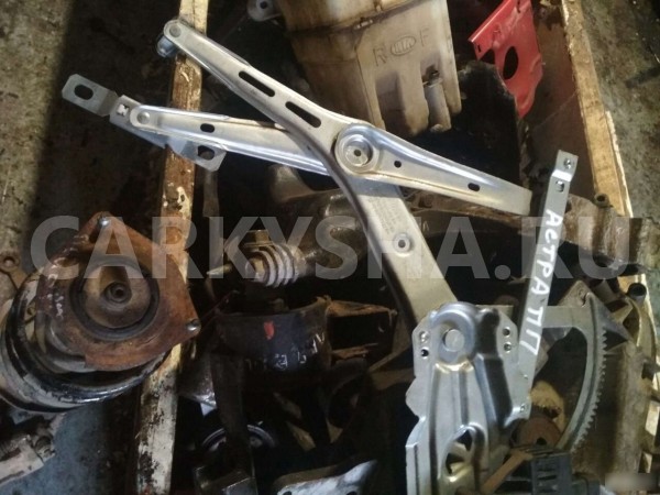 Стеклоподъемник электр. передний правый Opel Astra H (2004—2007) Opel Astra 