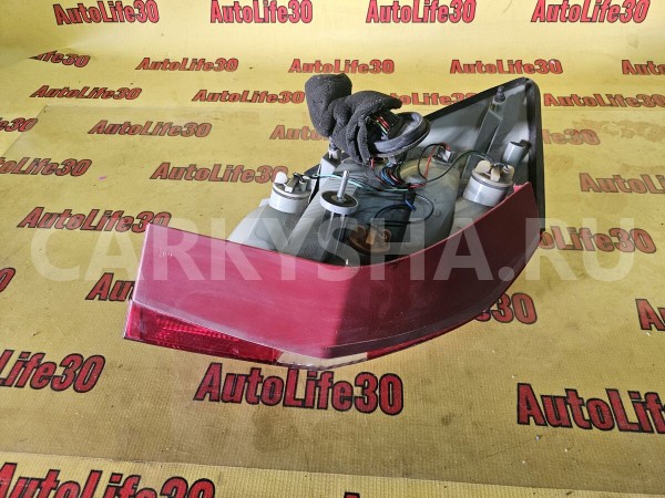 Фонарь задний правый Skoda Fabia 