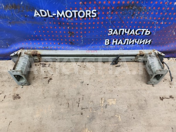 Усилитель бампера Toyota Avensis 3 2008-2015 5202105051 T270, передний Toyota Avensis 