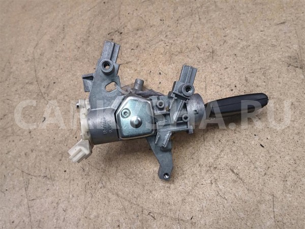 Название детали Замок зажигания Модель Citroen C-Crosser Citroen C-Crosser оригинальный номер 4162 LQ