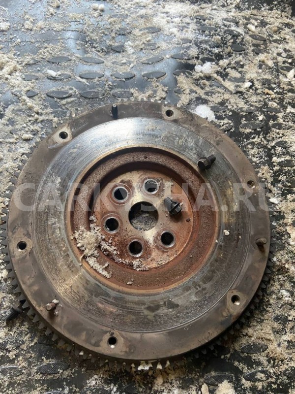 Маховик Ford Focus II (2005—2008) Ford Focus оригинальный номер Ford 1253982