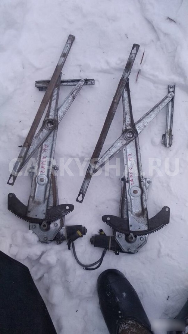 Стеклоподъемник Jeep Grand Cherokee ZJ (1992—1996) Jeep Cherokee 