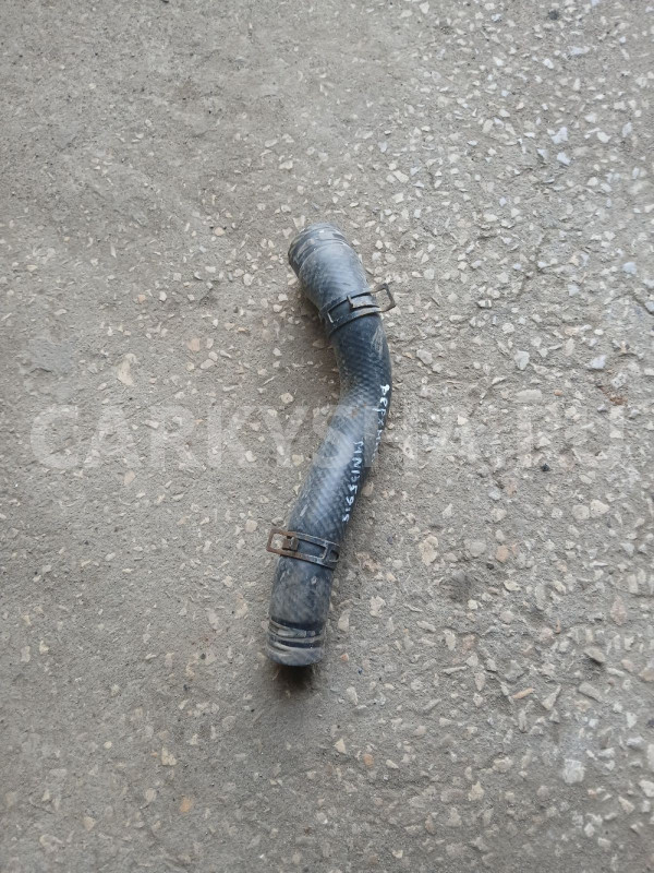 Патрубок радиатора верхний Mitsubishi Lancer 9 Mitsubishi i оригинальный номер MN135915