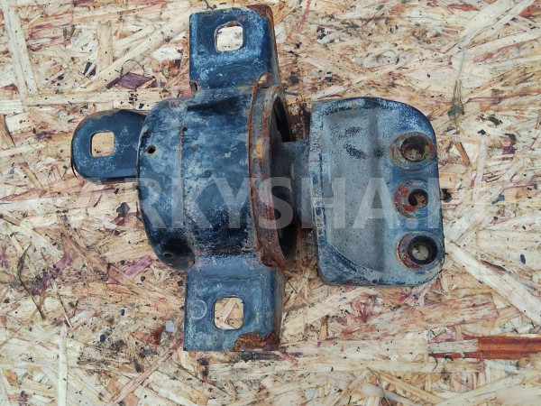 Подушка двигателя правая Chevrolet Aveo T250 Chevrolet Aveo оригинальный номер 96806636