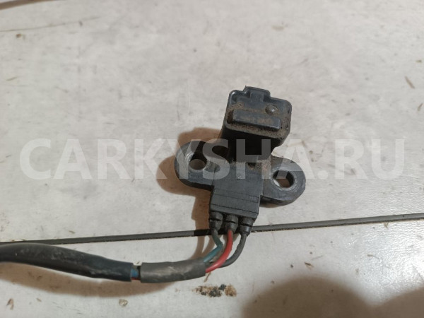 Датчик положения коленвала Mitsubishi Diamante оригинальный номер MD303088
