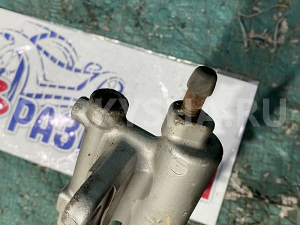 Цилиндр сцепления рабочий Honda Cr-V 3 2.0 R20A2 Honda CR-V оригинальный номер 46930SWAG11