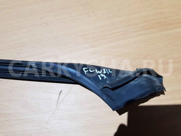 Уплотнитель стекла двери Mercedes-Benz E-класс W212/S212/C207/A207 рестайлинг (2013—2016) Mercedes-Benz E-klasse оригинальный номер a2127250325