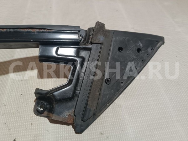 Кронштейн (сопут. товар) Hyundai Coupe оригинальный номер 825202C000