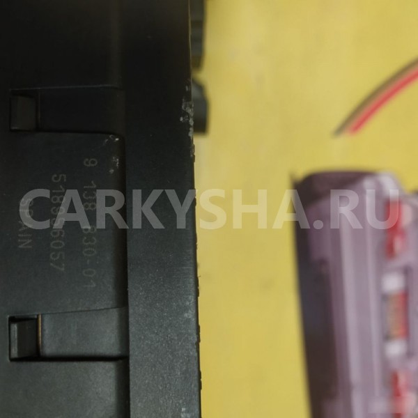 Блок предохранителей задний BMW 5 E61 BMW 5er 