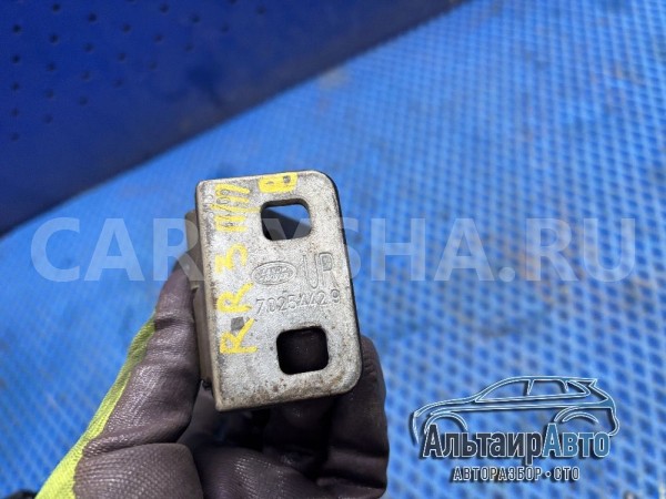 Петля двери передней правой верхняя Range Rover 3 Land Rover Range Rover оригинальный номер 70254429