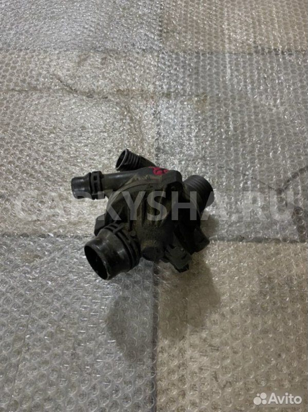 Термостат BMW X5 E70 N52B30 2008 BMW X5 оригинальный номер 11 53 7 550 172