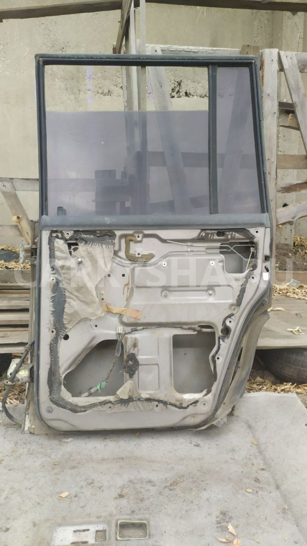 Дверь задняя правая Isuzu Trooper I Isuzu Trooper 