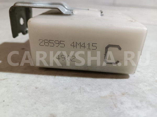 Блок управления центральным замком Nissan Sunny оригинальный номер 285954M415