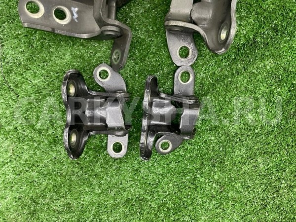 Петля двери Toyota Camry 2015 ASV50 2AR-FE Toyota Camry 