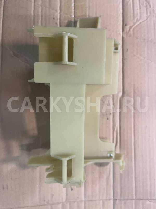 кронштейн блока управления двс BMW 5 e39 m54 BMW 5er оригинальный номер 61358369619