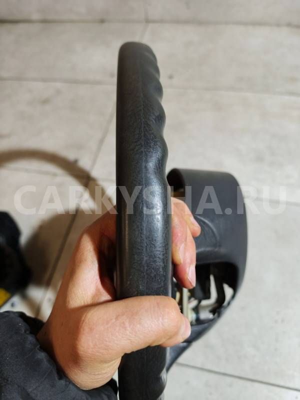 Рулевое колесо для AIR BAG (без AIR BAG) Nissan Bluebird оригинальный номер J85100E000