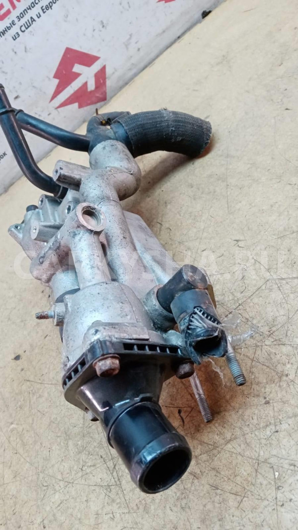 Название детали Корпус термостата Модель Hyundai ix35 Hyundai ix35 оригинальный номер 256102F010