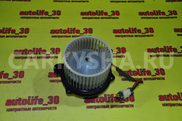 Моторчик отопителя Hyundai i30 оригинальный номер 971132L000