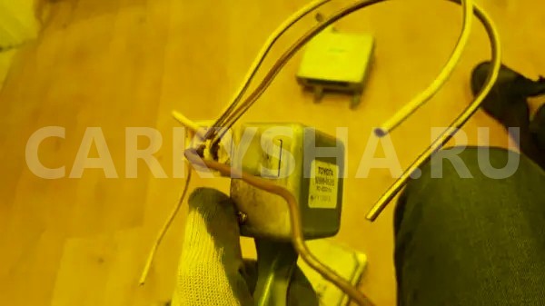 Электронный блок Toyota Celsior 