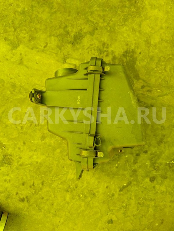 Корпус воздушного фильтра Mazda Premacy 