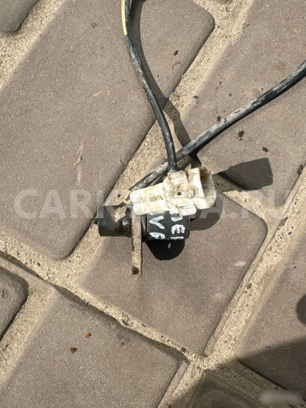 Датчик ABS передний правый Toyota Avensis T250 Toyota Avensis оригинальный номер 8954202040