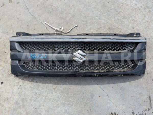Решетка радиатора Suzuki Wagon R 