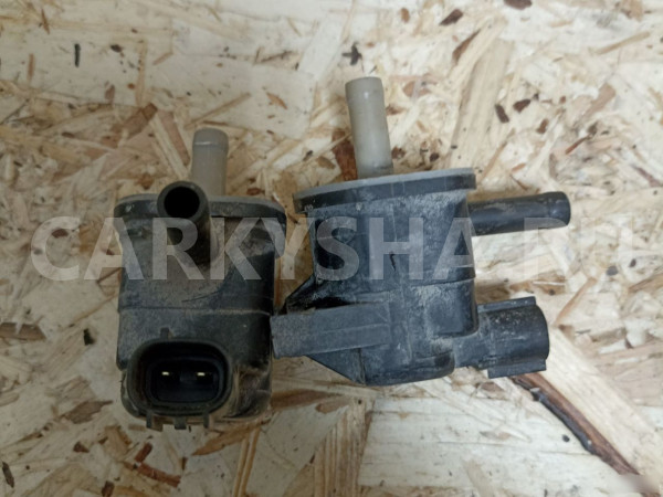 Клапан электромагнитный Toyota Corolla Auris E150 Toyota Auris оригинальный номер 9091012276