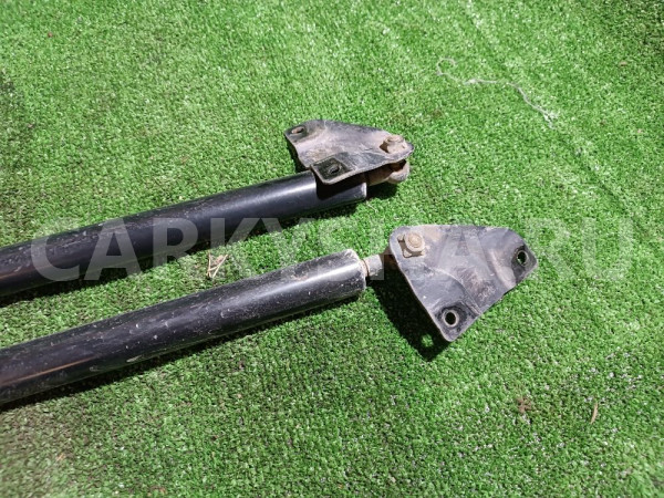 Амортизаторы двери багажника к-кт Honda Stepwgn оригинальный номер 04741S47010
