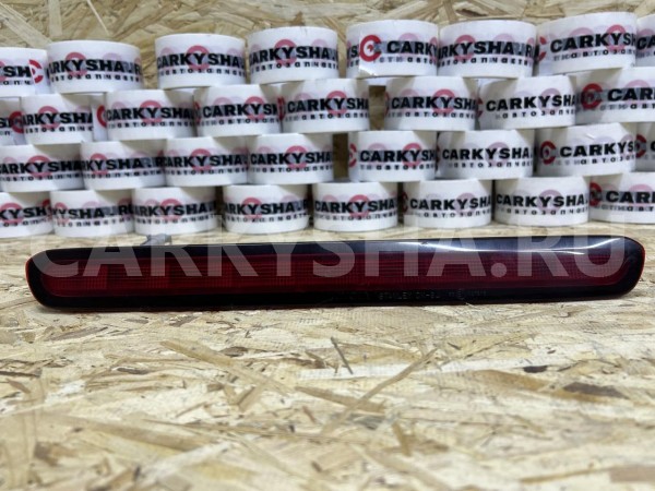 Стоп-сигнал дополнительный Toyota Hilux VIII – пикап двойная кабина оригинальный номер 81570-0K100